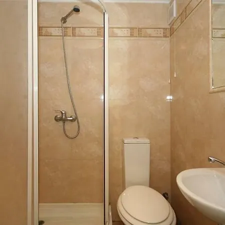 Kwatera prywatna Lidia Prywatne *